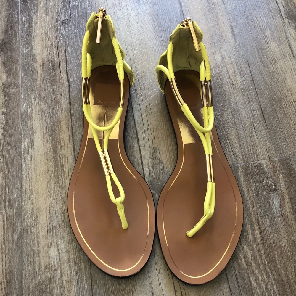 Dolce Vita lime sandals